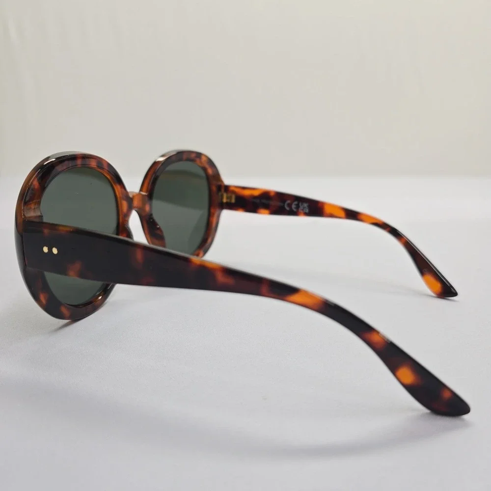 NEW Oversized Round Tortoise Shell Sunglasses Brown Retro Style Dark Lens - Picture 3 of 8